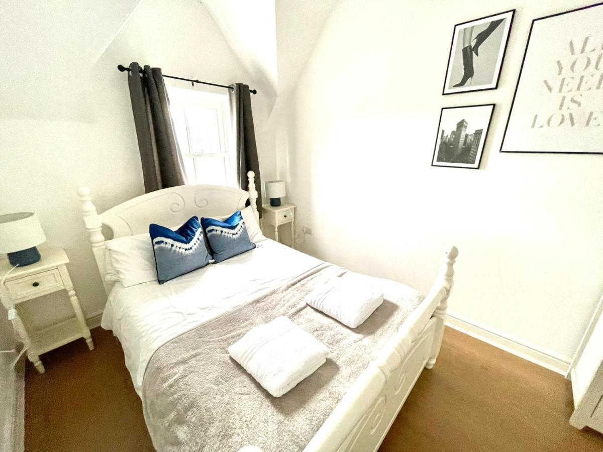 Koala & Tree - 2 Bedroom In City Centre - Short Lets & Serviced Accommodation Cambridge Exteriör bild
